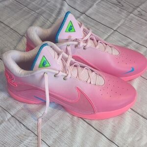 Nike Men's Pink Athletic Shoes